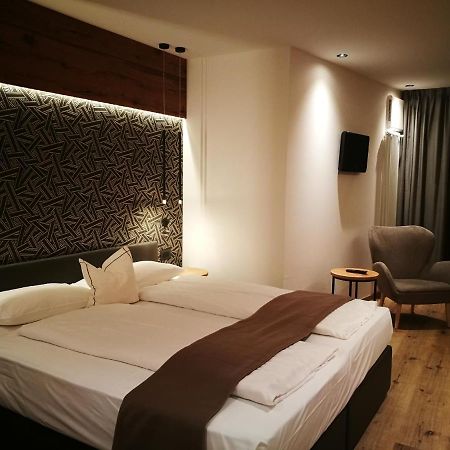 Hotel Cevedale Living Romance Hotel Cogolo Ngoại thất bức ảnh