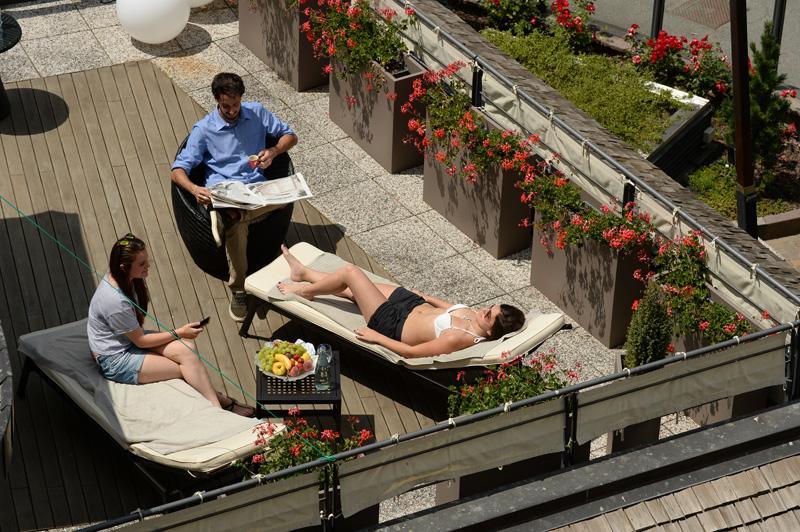 Hotel Cevedale Living Romance Hotel Cogolo Ngoại thất bức ảnh