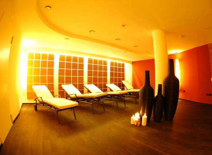 Hotel Cevedale Living Romance Hotel Cogolo Ngoại thất bức ảnh