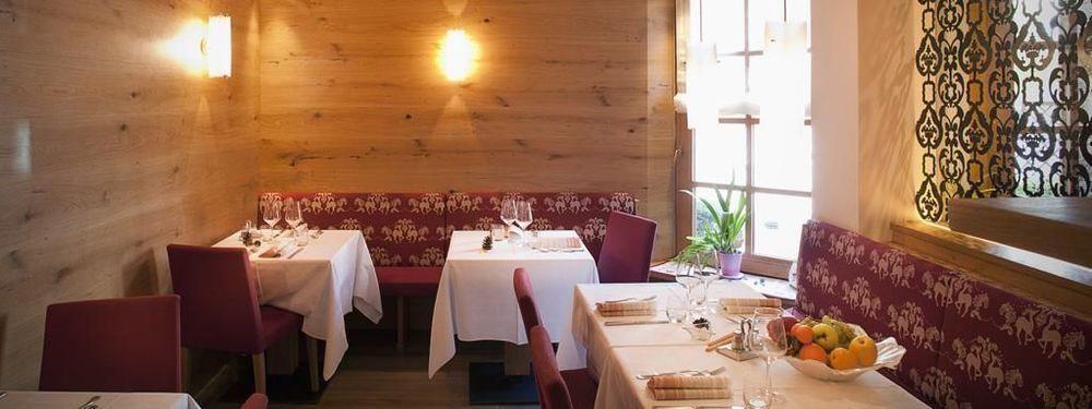Hotel Cevedale Living Romance Hotel Cogolo Ngoại thất bức ảnh
